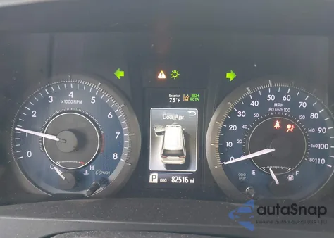 2019 Toyota Sienna Xle 8 Passenger z USA, uszkodzony, nr VIN 5TDYZ3DC8KS983668